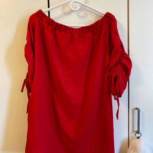 Boohoo Off Shoulder Red Mini dress SIZE 6 - Picture 1 of 5